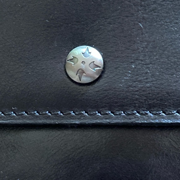 NEW Patricia Nash Black Leather Wristlet Clutch 8 X 5 With RFID - Picture 2 of 6